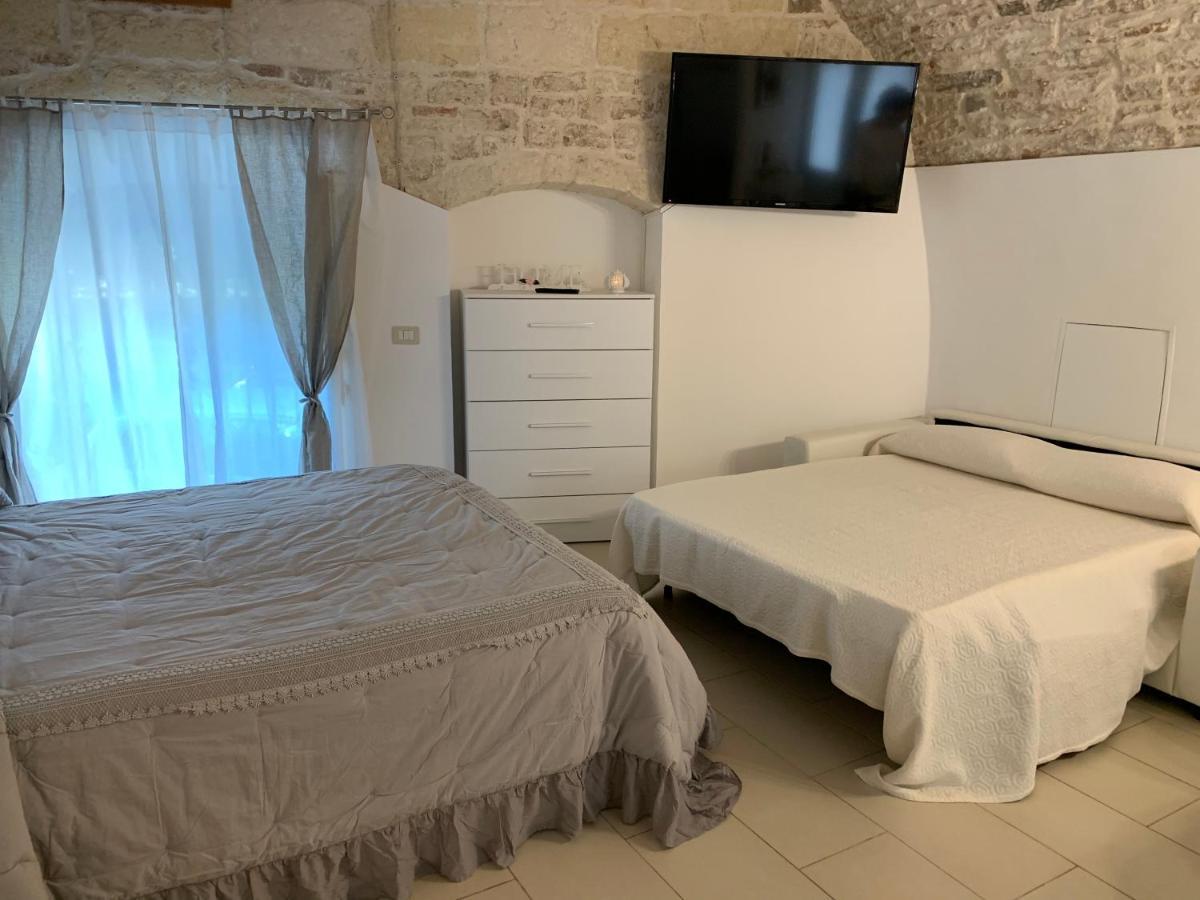 B&B La Finestra Sui Giardini Santeramo in Colle Bagian luar foto